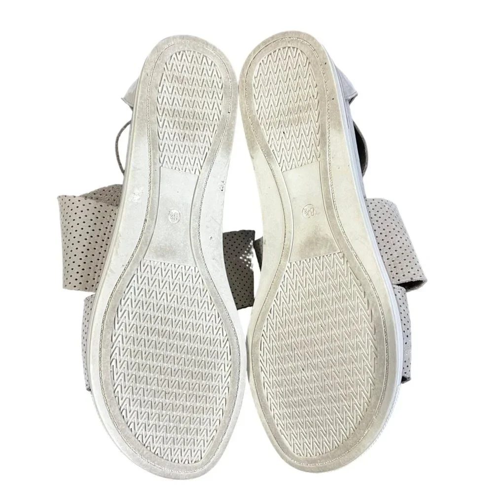 Eileen Fisher Women's 8.5 Sandals Wedge Open Toe Perforated Beige Zip Closure - Picture 8 of 8